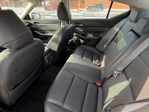 Used 2020 Nissan Altima 2.5 SL FWD image 15