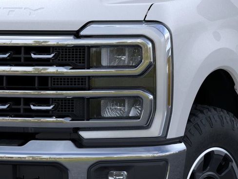 New 2026 Ford F250 Lariat w/ Tremor Off-Road Package image 18
