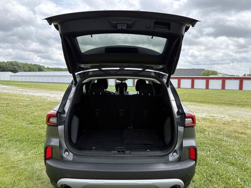 Used 2023 Ford Escape Active w/ Tech Pack #1 AWD/4WD image 28