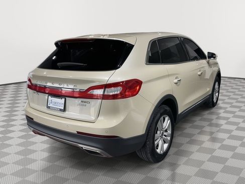 Used 2018 Lincoln MKX Premiere AWD/4WD image 7