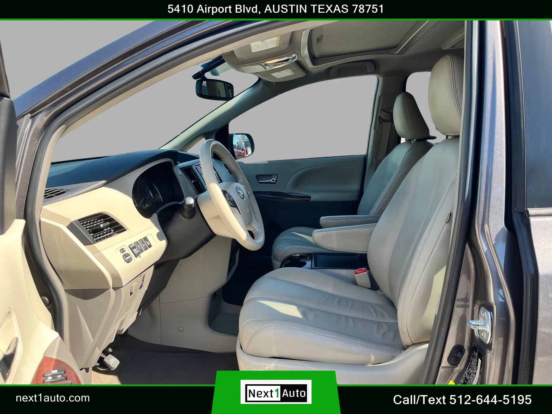 Used 2014 Toyota Sienna XLE w/ Entertainment Package FWD image 20