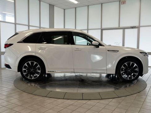 Certified 2024 MAZDA CX-90 3.3 Turbo S w/ Premium Package AWD/4WD image 9