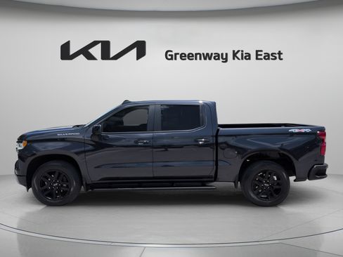 Used 2024 Chevrolet Silverado 1500 RST AWD/4WD image 9