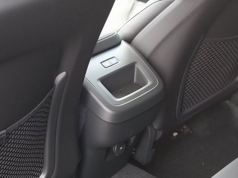 New 2026 Volvo XC60 B5 Plus w/ Protection Package Premier image 15