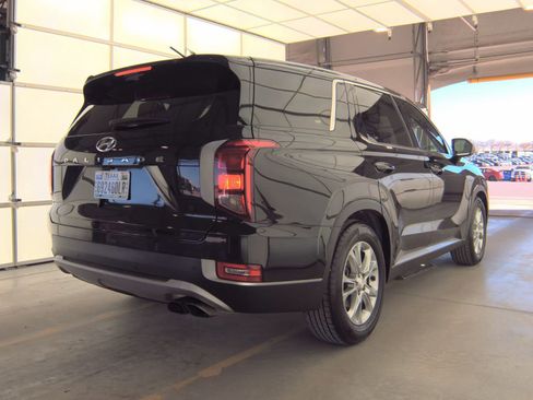 Used 2021 Hyundai Palisade SE w/ Cargo Package image 4