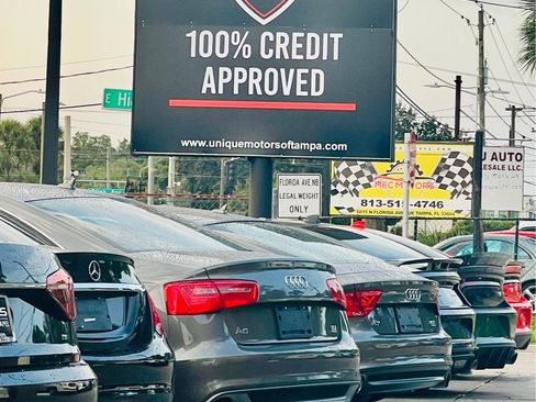 Used 2018 Ford Mustang GT Premium w/ Equipment Group 401A image 30