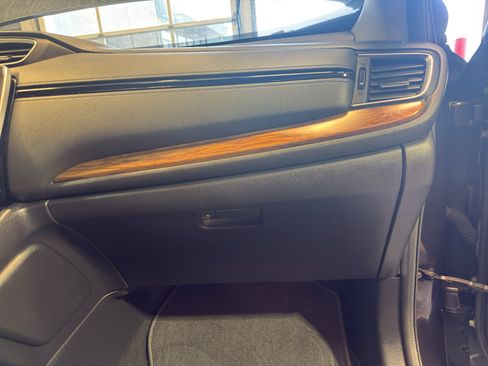 Used 2017 Honda CR-V EX image 25