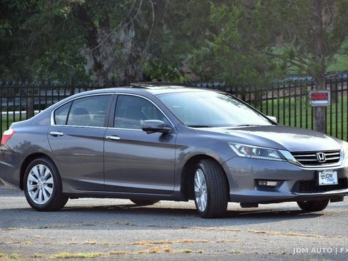Used 2014 Honda Accord EX image 4