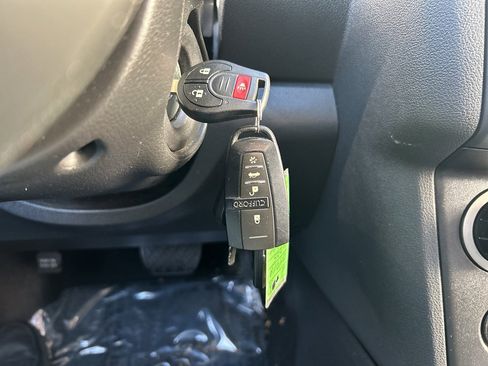 Used 2015 Nissan Rogue S w/ Convenience Package image 28