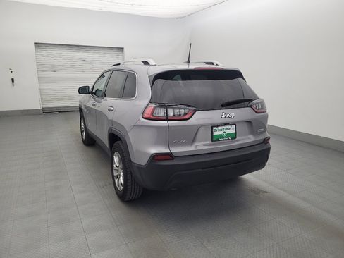 Used 2021 Jeep Cherokee Latitude Plus image 6