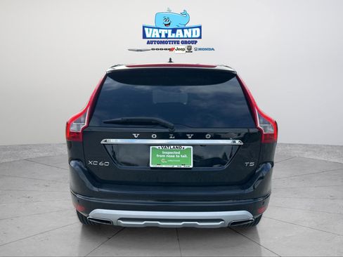 Used 2017 Volvo XC60 T5 Dynamic w/ Preferred Option Package image 4