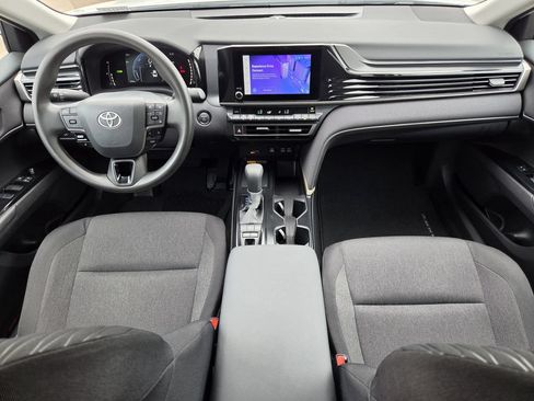 Used 2026 Toyota Camry LE FWD image 13