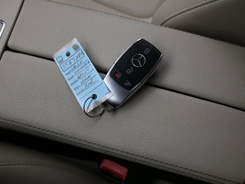 Used 2022 Mercedes-Benz GLA 250 image 21