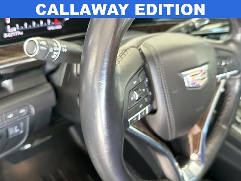 Used 2022 Cadillac Escalade Sport Platinum w/ LPO, ONYX Package AWD/4WD image 17