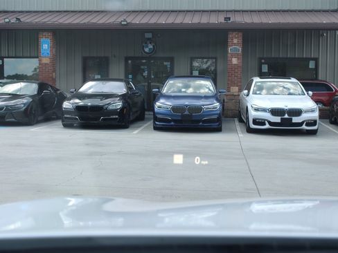 Used 2013 BMW 750Li image 29