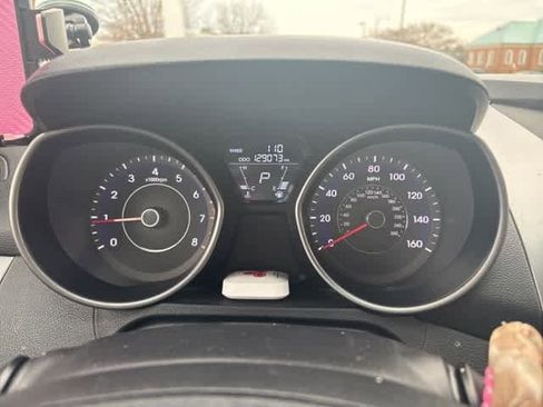 Used 2013 Hyundai Elantra Limited image 1