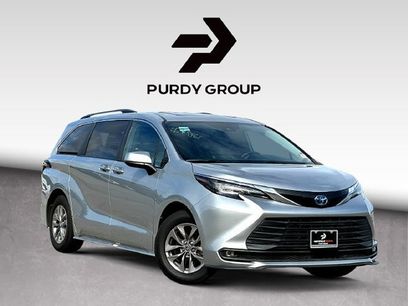 Certified 2025 Toyota Sienna XLE