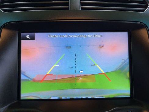 Used 2013 Ford Explorer XLT image 20