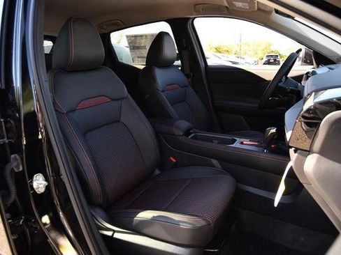 New 2025 Nissan Kicks SR image 24