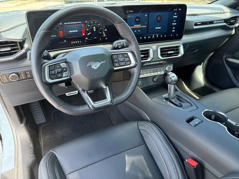 New 2025 Ford Mustang Premium image 5