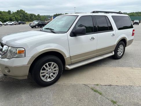 Used 2010 Ford Expedition EL Eddie Bauer AWD/4WD image 9