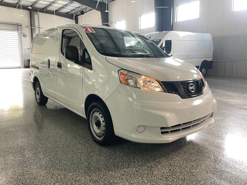Used 2021 Nissan NV200 S FWD image 1