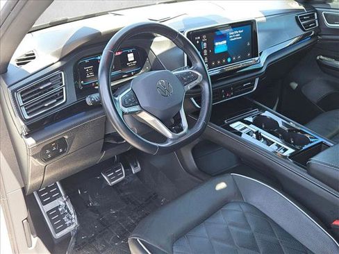 Used 2024 Volkswagen Atlas Cross Sport SEL Premium R-Line AWD/4WD image 13