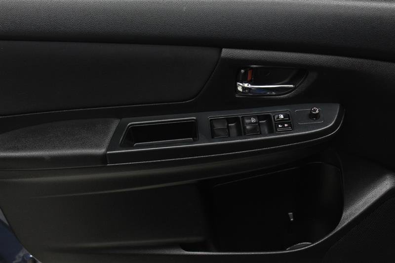 Used 2012 Subaru Impreza 2.0i Premium w/ All-Weather Pkg AWD/4WD image 15