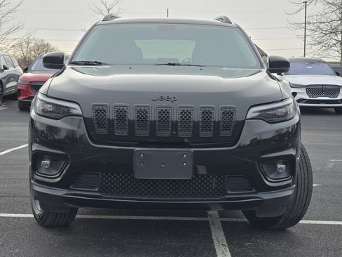 Used 2019 Jeep Cherokee Latitude Plus image 11
