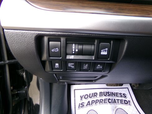 Used 2019 Subaru Outback 2.5i Touring image 14