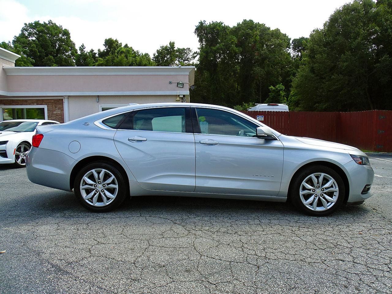 Used 2018 Chevrolet Impala LT FWD image 8