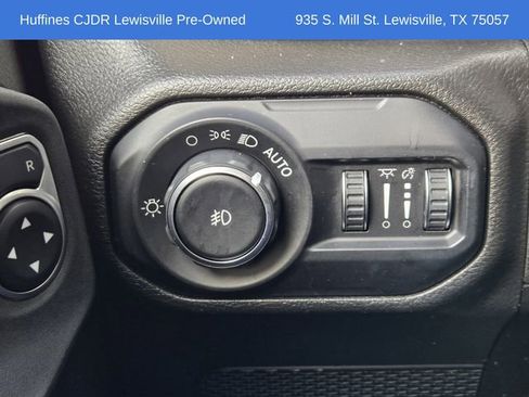 Certified 2022 Jeep Wrangler Unlimited Willys image 25