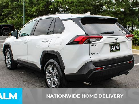 Used 2024 Toyota RAV4 XLE image 5