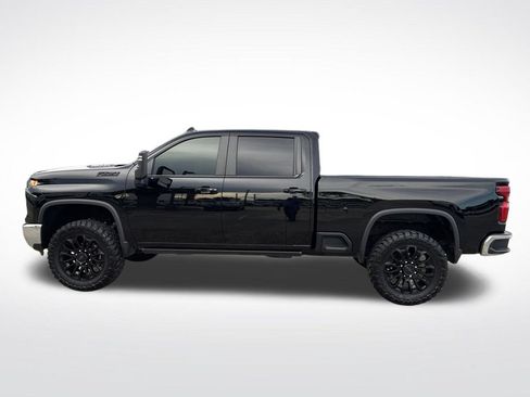 Used 2025 Chevrolet Silverado 2500 LT w/ Leather Package AWD/4WD image 14