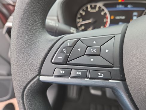 Used 2025 Nissan Altima 2.5 SV w/ SV Special Edition Package image 27