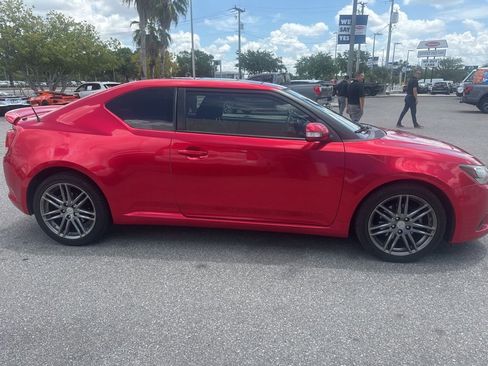 Used 2012 Scion tC FWD image 4