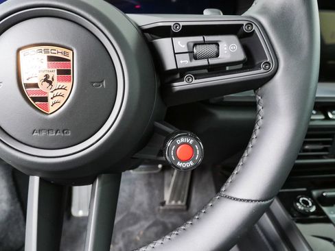 Certified 2026 Porsche 911 Targa 4 GTS AWD/4WD image 11