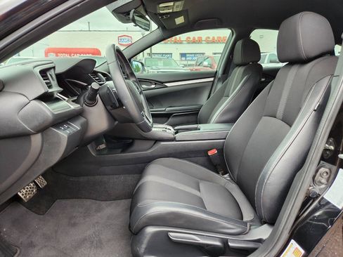 Used 2020 Honda Civic Sport image 11
