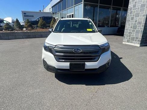 New 2026 Subaru Forester Premium AWD/4WD image 2