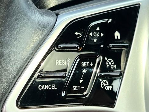 Certified 2023 Mercedes-Benz GLC 300 4MATIC image 36