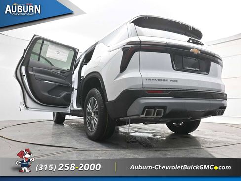 New 2026 Chevrolet Traverse LT image 35
