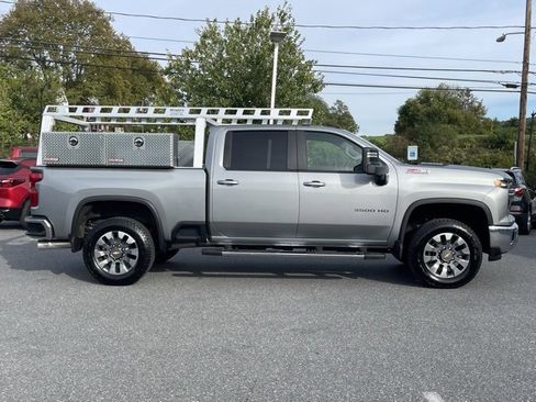 Certified 2025 Chevrolet Silverado 3500 LT w/ All Star Edition image 17