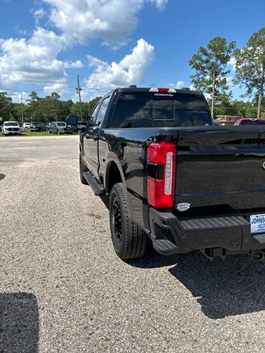 New 2025 Ford F250 XLT w/ Black Appearance Package AWD/4WD image 7