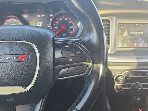 Used 2020 Dodge Charger SXT w/ Blacktop Package image 18