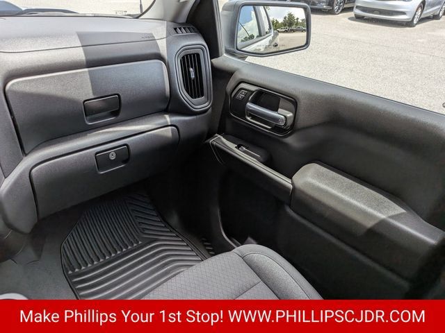 Used 2024 Chevrolet Silverado 1500 Custom Trail Boss AWD/4WD image 16