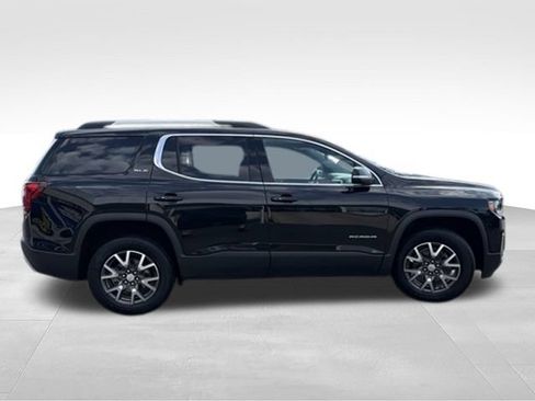 Used 2023 GMC Acadia SLE w/ Driver Convenience Package FWD image 6