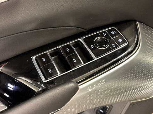 New 2025 Cadillac Lyriq Sport image 24