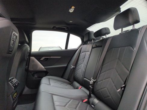 New 2026 BMW 530i xDrive 530i xDrive w/ Premium Package image 16