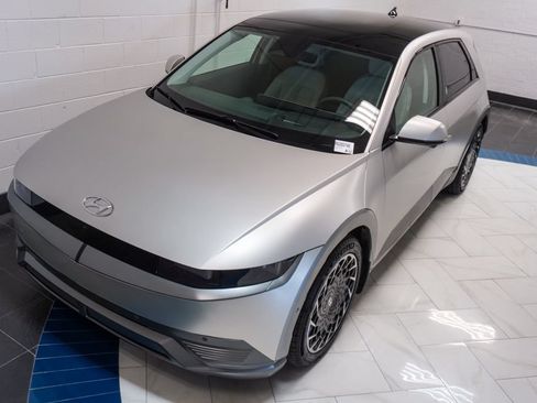 Used 2024 Hyundai Ioniq 5 Limited AWD/4WD image 38