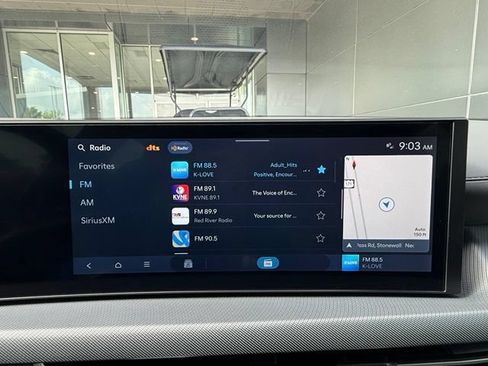 Used 2025 Hyundai Sonata SEL FWD image 31